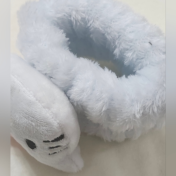 Hello Kitty Plush Wristband - Pink and Light Blue Bundle 2/$12 Or 3/$15 - Picture 2 of 4